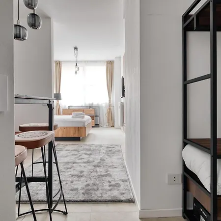 - Duomo & Guastalla District شقة ميلان