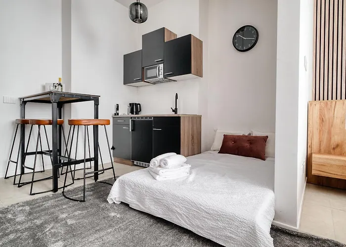 Apartament - Duomo & Guastalla District